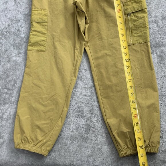 Nike Sportswear Sweatpants Womens Medium Woven Sports Utility Cargo Pants FB2188 - Picture 4 of 15